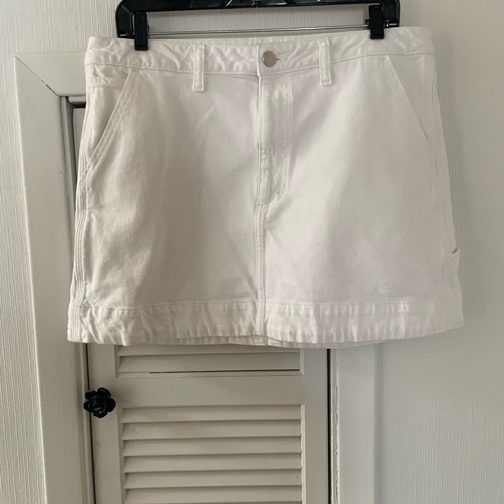 Lee Heritage Workwear White Jean High Rise Mini Cargo Skirt
Sz 12M - Picture 4 of 7